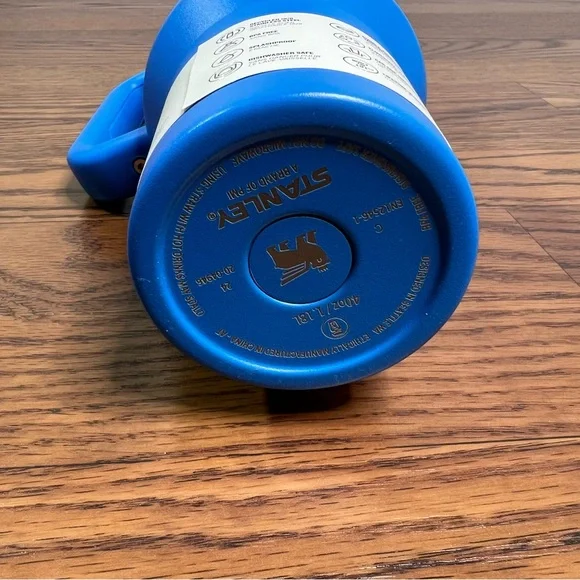 40 oz Stanley The Flowstate Quencher H2.0 Tumbler in Beach Blue 🌴 - Picture 6 of 9